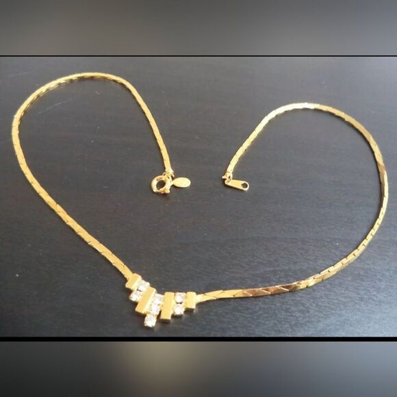 VINTAGE SIGNED PREMIER DESIGNS RHINESTONE 16 1/4" NECKLACE - Picture 1 of 2
